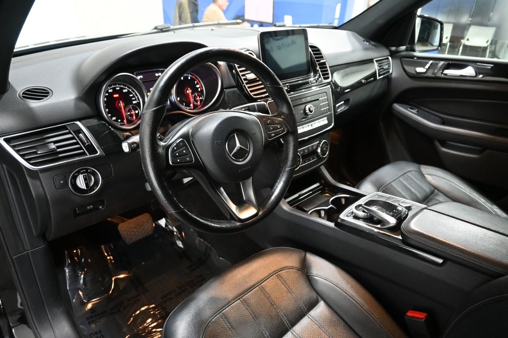 Mercedes-Benz GLE-Class  2017