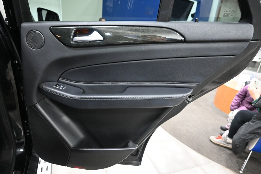 Mercedes-Benz GLE-Class  2017