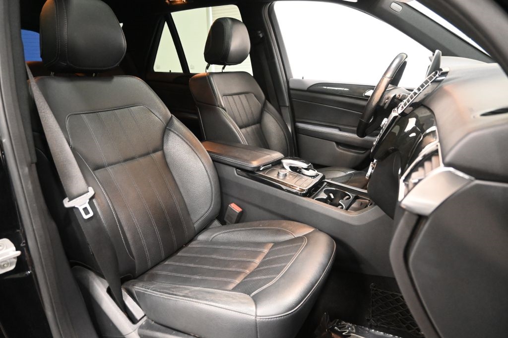 Mercedes-Benz GLE-Class  2017