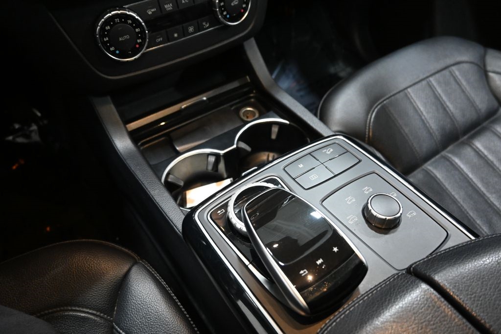 Mercedes-Benz GLE-Class  2017