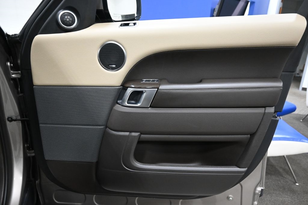 Land Rover Range Rover Sport  2021