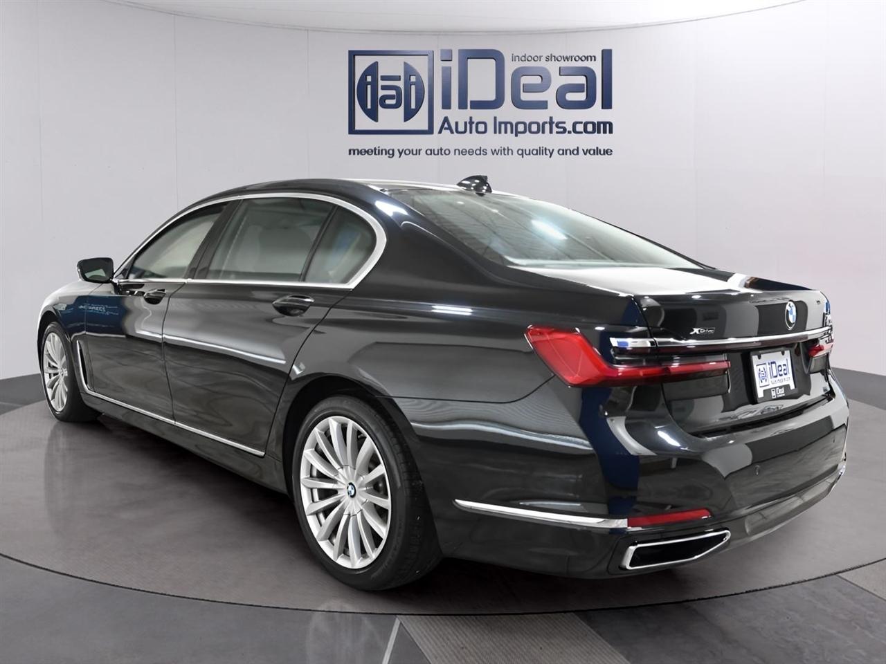 BMW 7-Series  2020