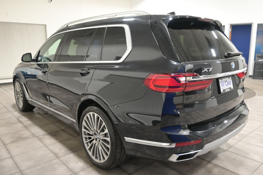 BMW X7  2019