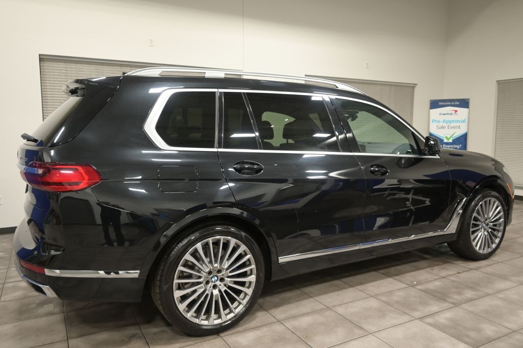 BMW X7  2019