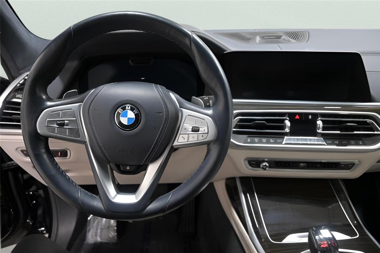 BMW X7  2019