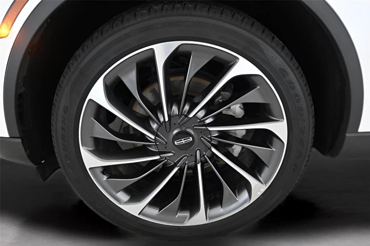 Lincoln Aviator  2021