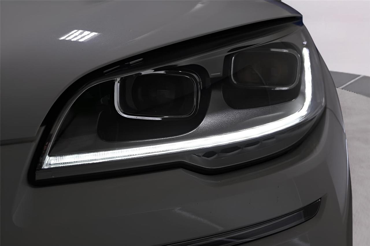 Lincoln Aviator  2021