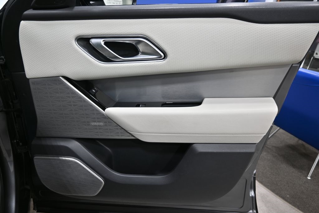 Land Rover Range Rover Velar  2019