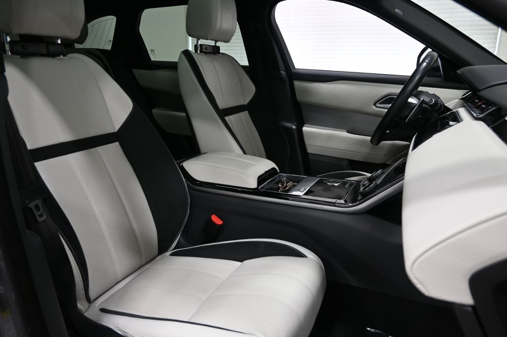 Land Rover Range Rover Velar  2019