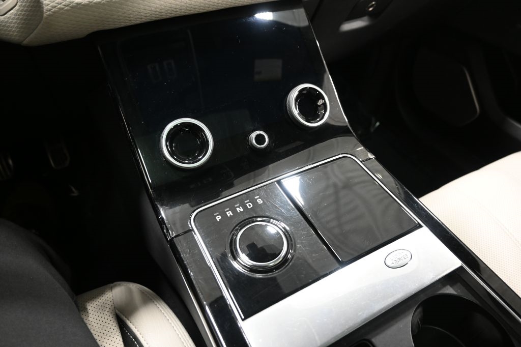 Land Rover Range Rover Velar  2019