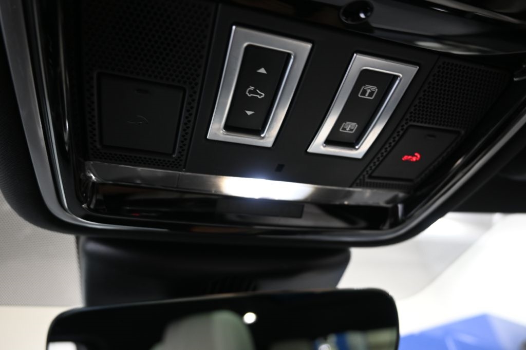 Land Rover Range Rover Velar  2019