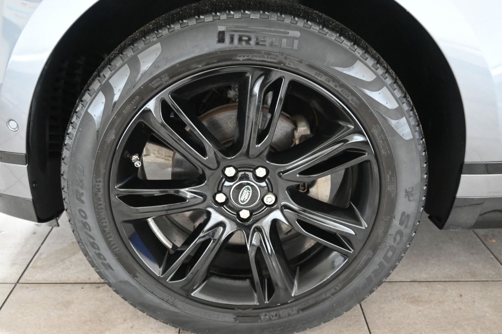 Land Rover Range Rover Velar  2019