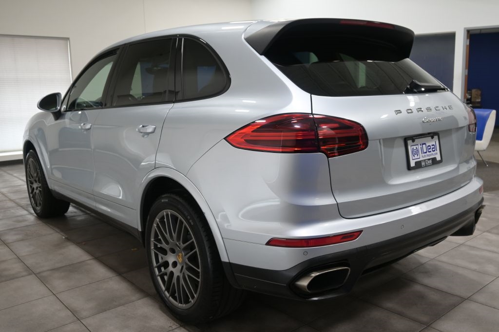 Porsche Cayenne  2018