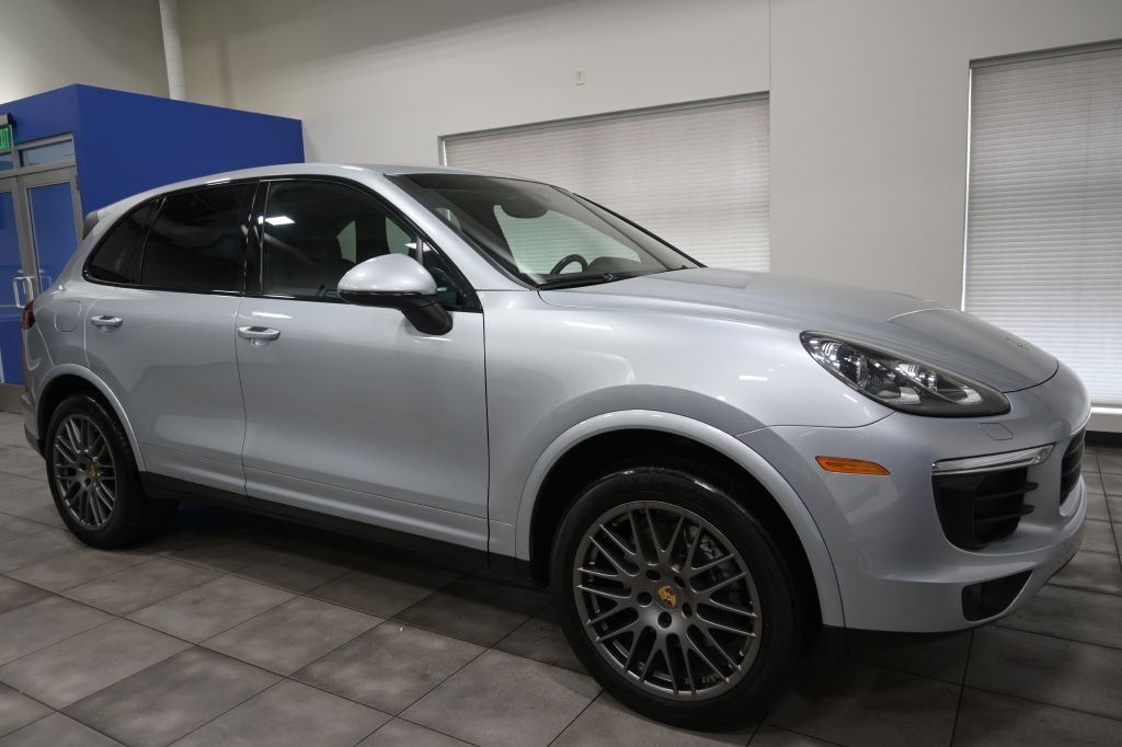 Porsche Cayenne  2018