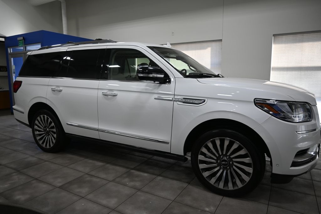 Lincoln Navigator  2020