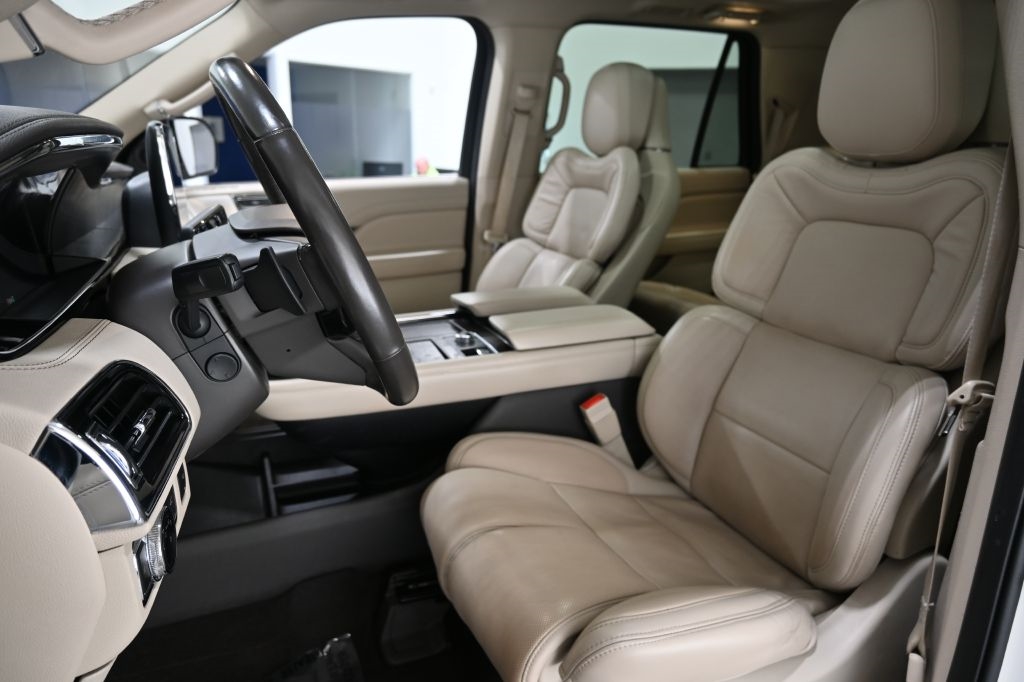 Lincoln Navigator  2020