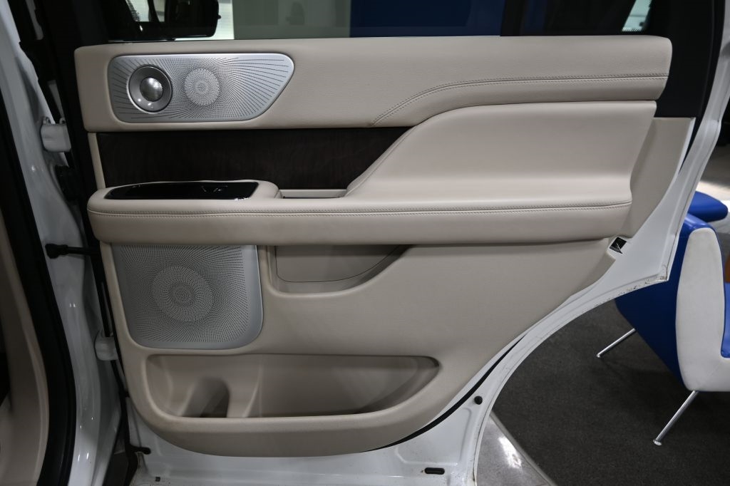 Lincoln Navigator  2020