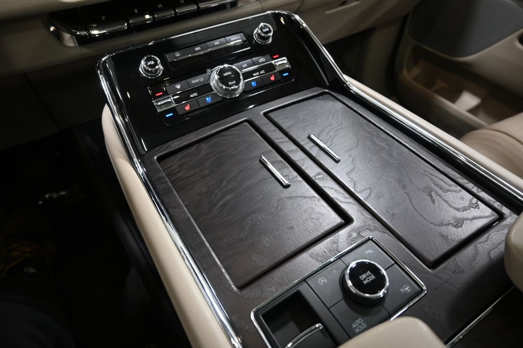 Lincoln Navigator  2020