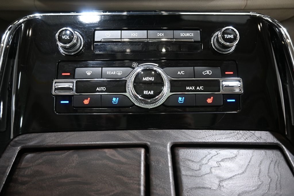 Lincoln Navigator  2020