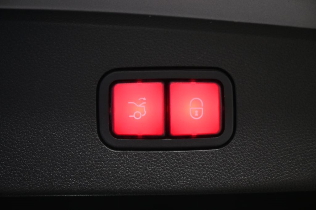 Mercedes-Benz E-Class  2016