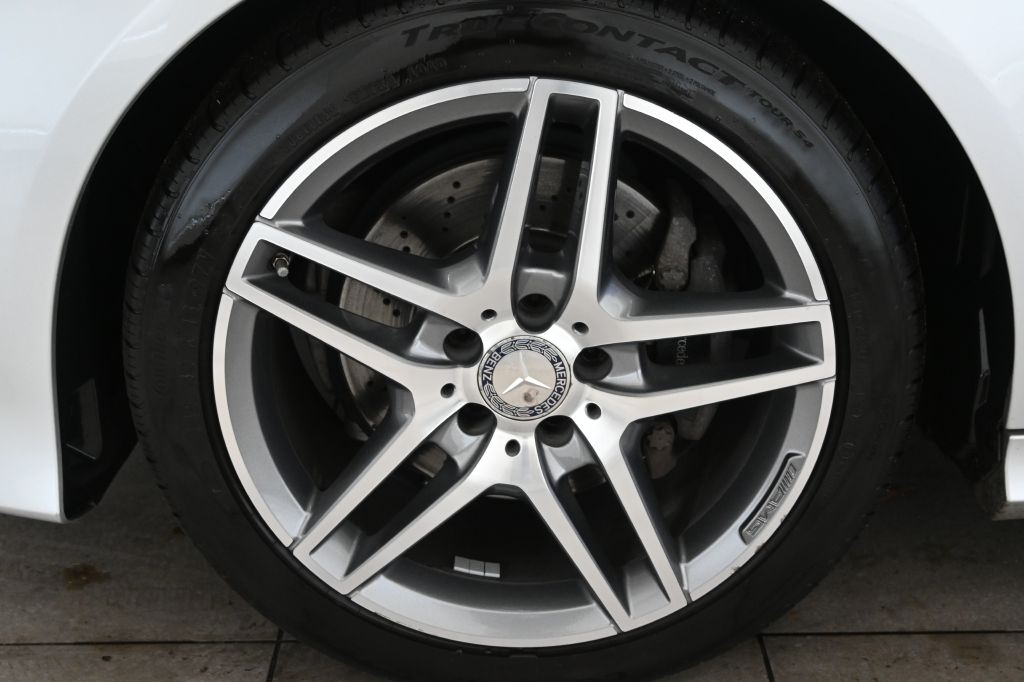 Mercedes-Benz E-Class  2016