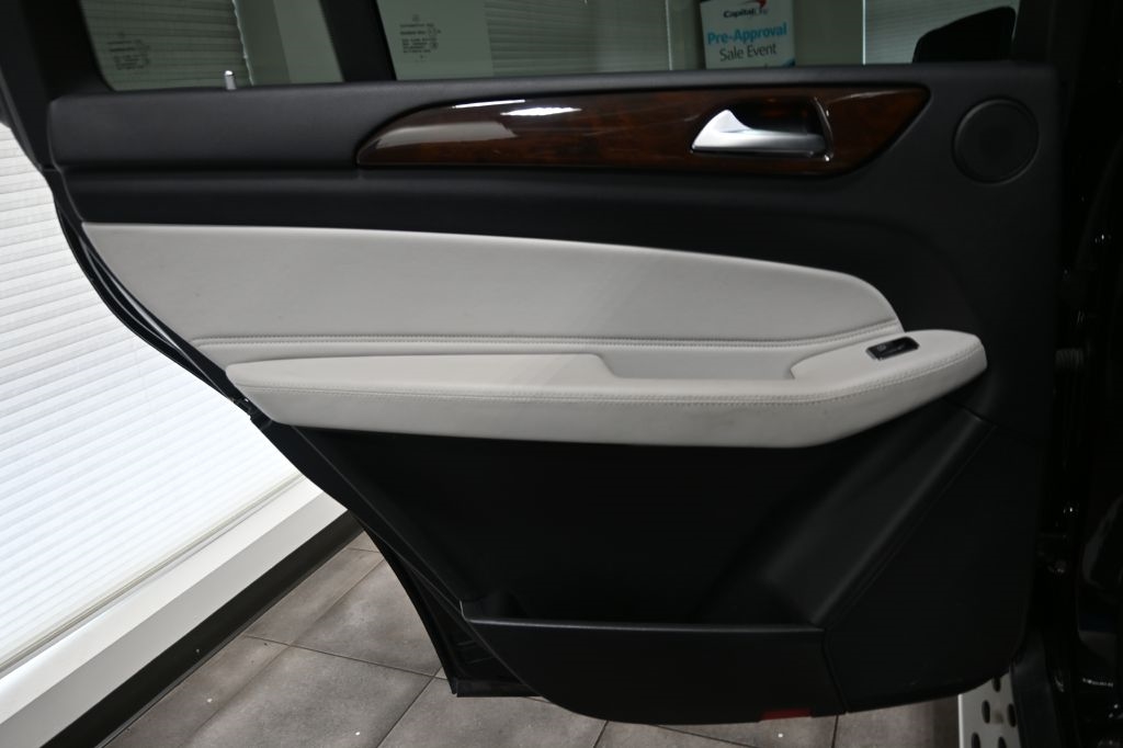 Mercedes-Benz GLS-Class  2017