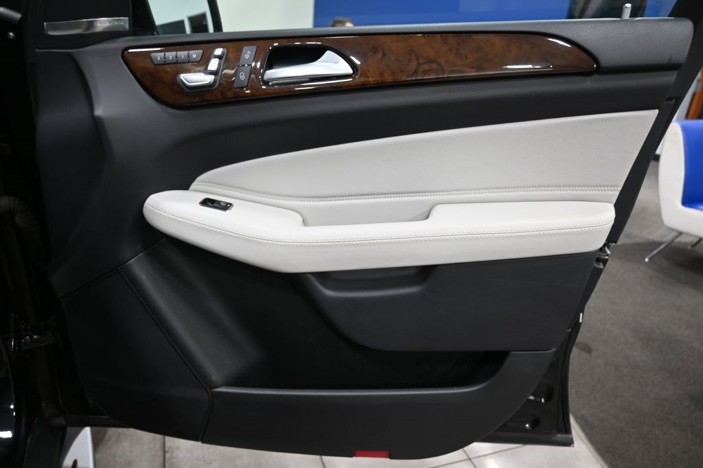 Mercedes-Benz GLS-Class  2017