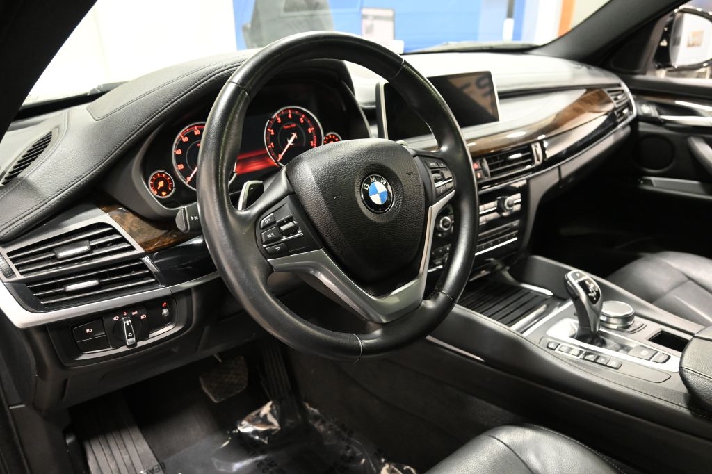 BMW X6  2019