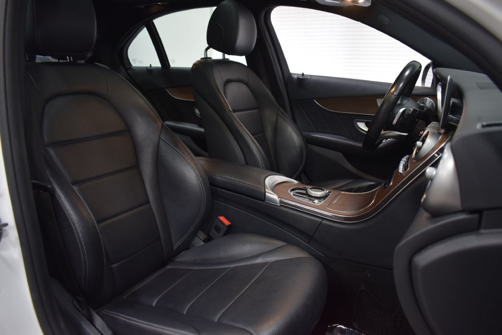 Mercedes-Benz C-Class  2020