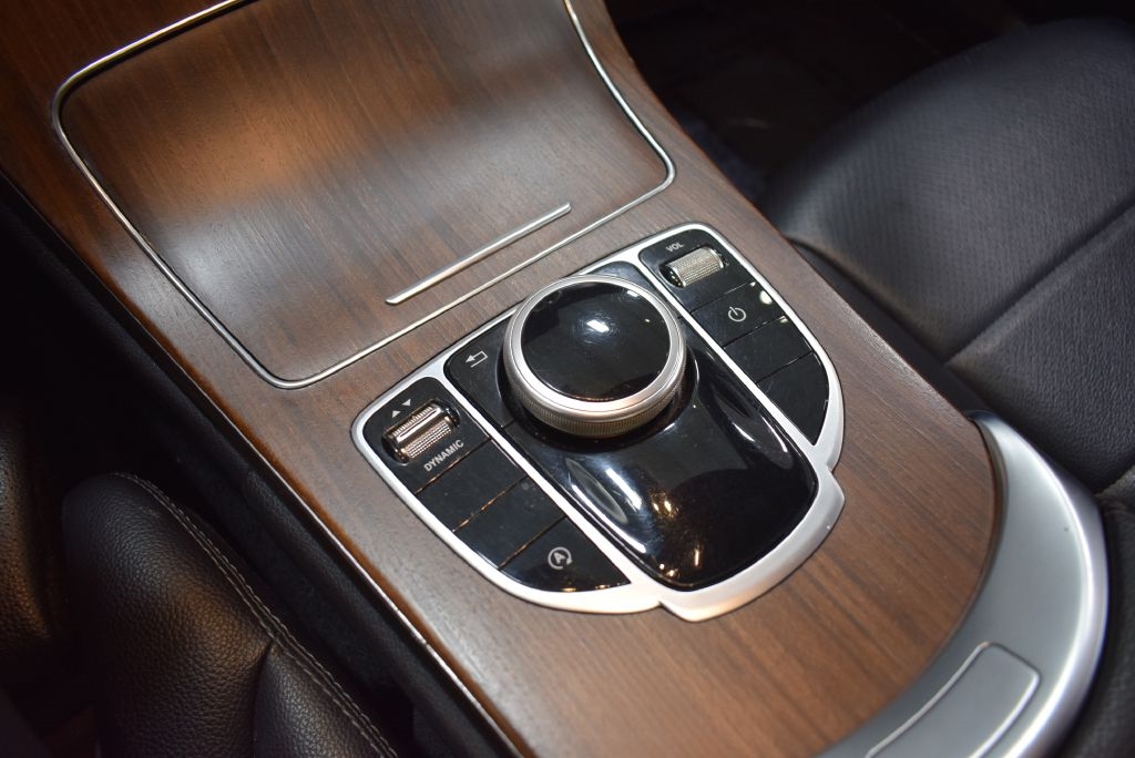 Mercedes-Benz C-Class  2020