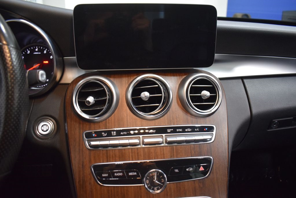 Mercedes-Benz C-Class  2020