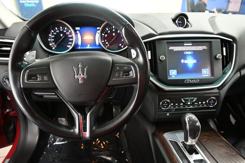 Maserati Ghibli  2015
