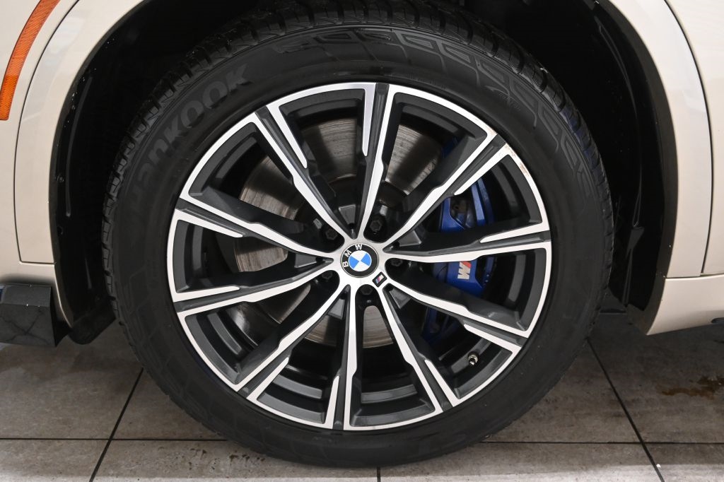 BMW X5  2019