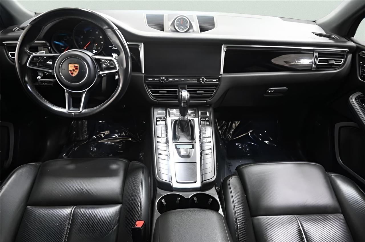 Porsche Macan  2019