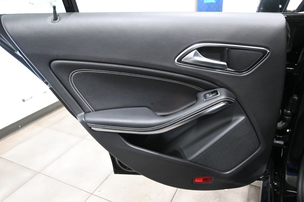 Mercedes-Benz CLA-Class  2018