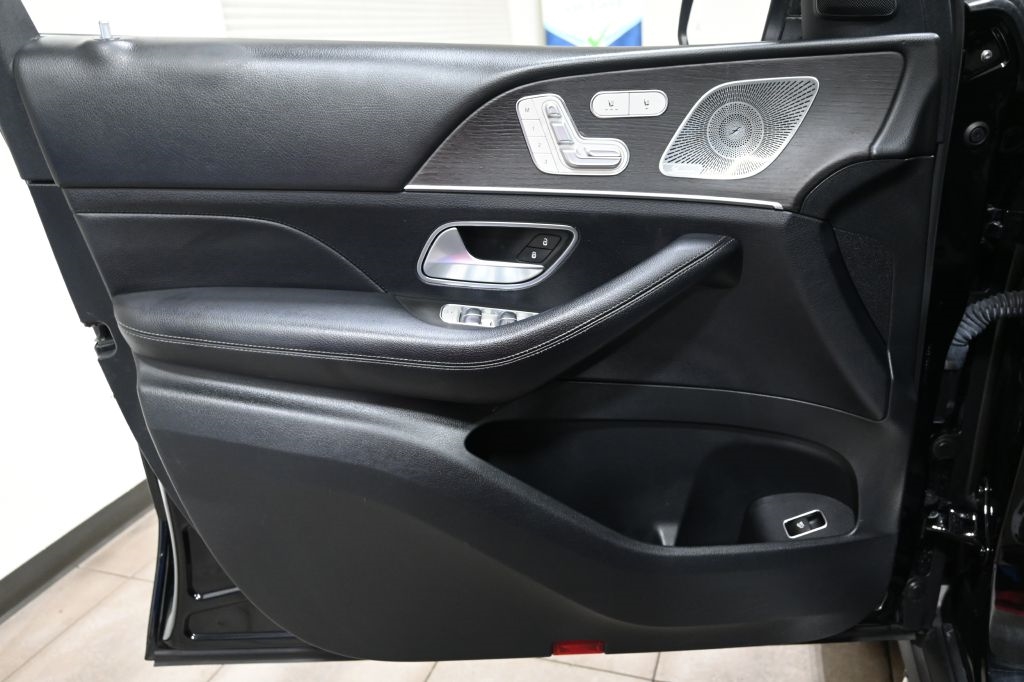 Mercedes-Benz GLE-Class  2021