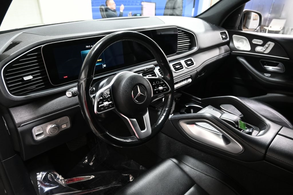 Mercedes-Benz GLE-Class  2021