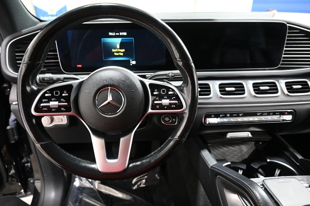 Mercedes-Benz GLE-Class  2021