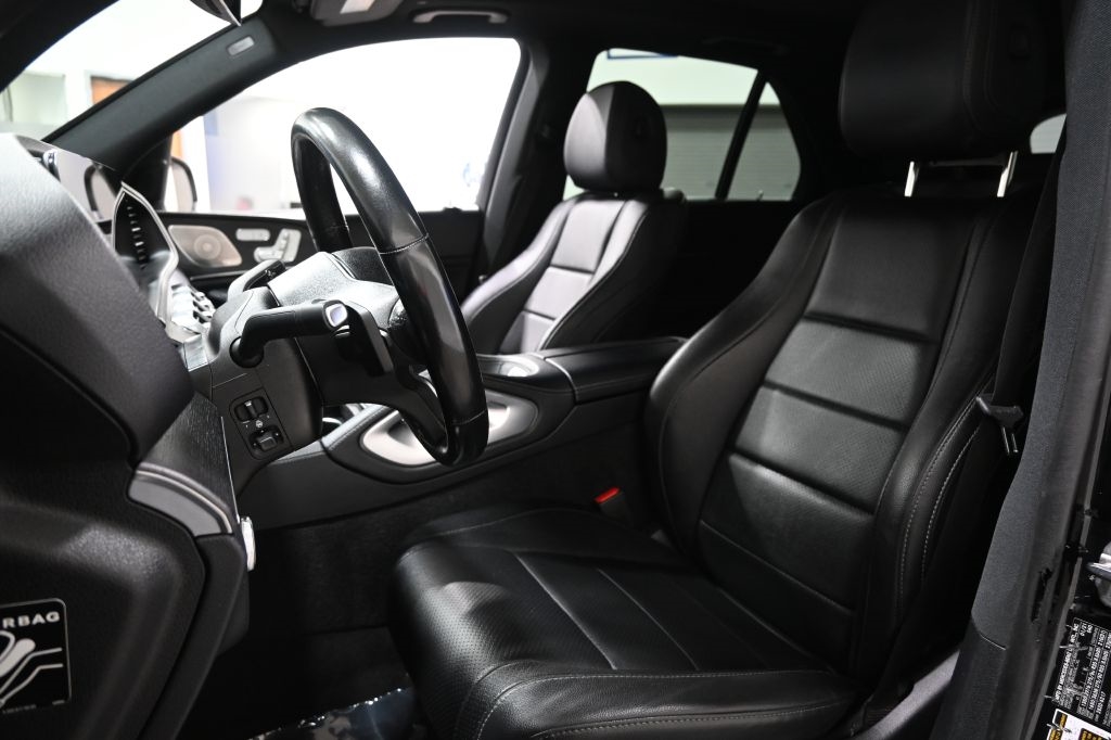 Mercedes-Benz GLE-Class  2021