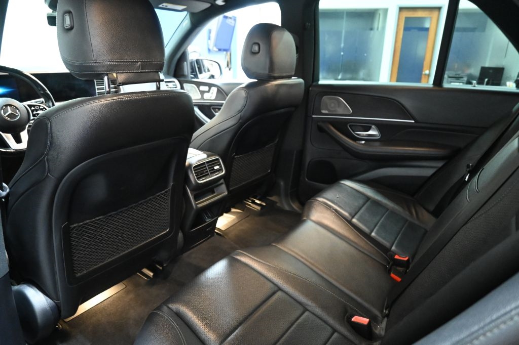 Mercedes-Benz GLE-Class  2021