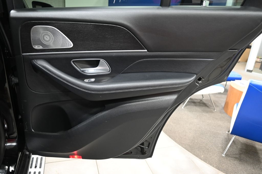 Mercedes-Benz GLE-Class  2021