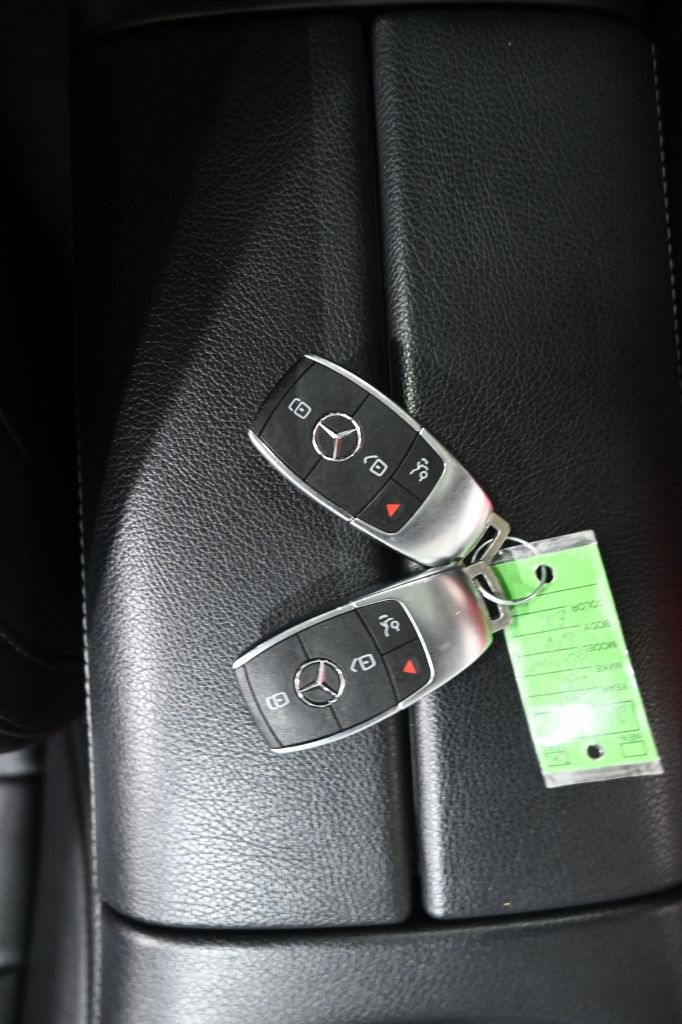 Mercedes-Benz GLE-Class  2021