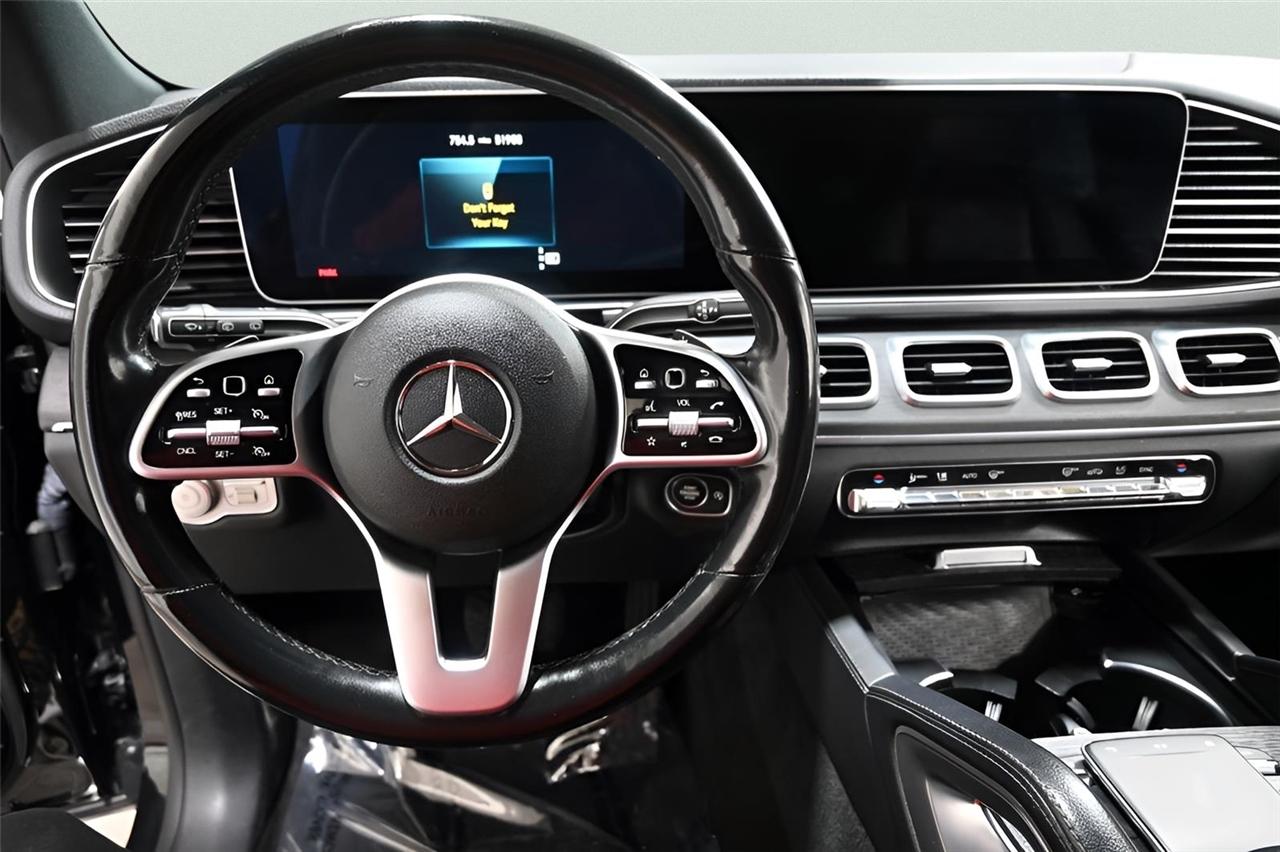 Mercedes-Benz GLE-Class  2021