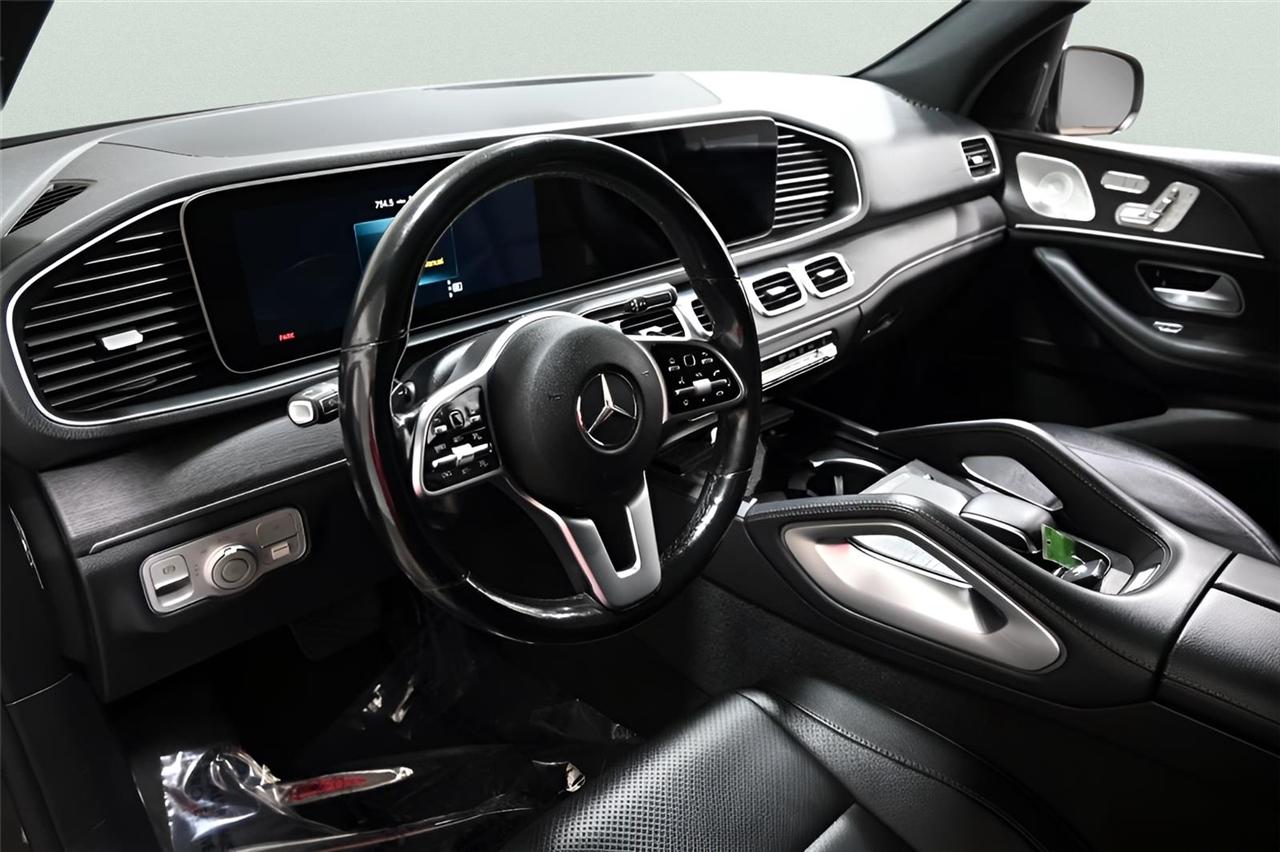 Mercedes-Benz GLE-Class  2021