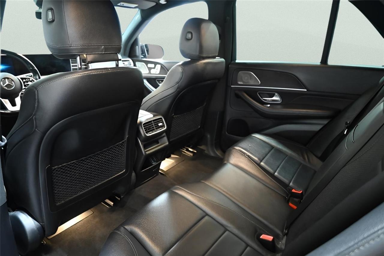 Mercedes-Benz GLE-Class  2021