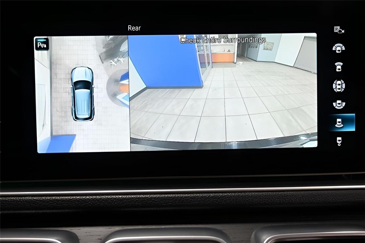 Mercedes-Benz GLE-Class  2021