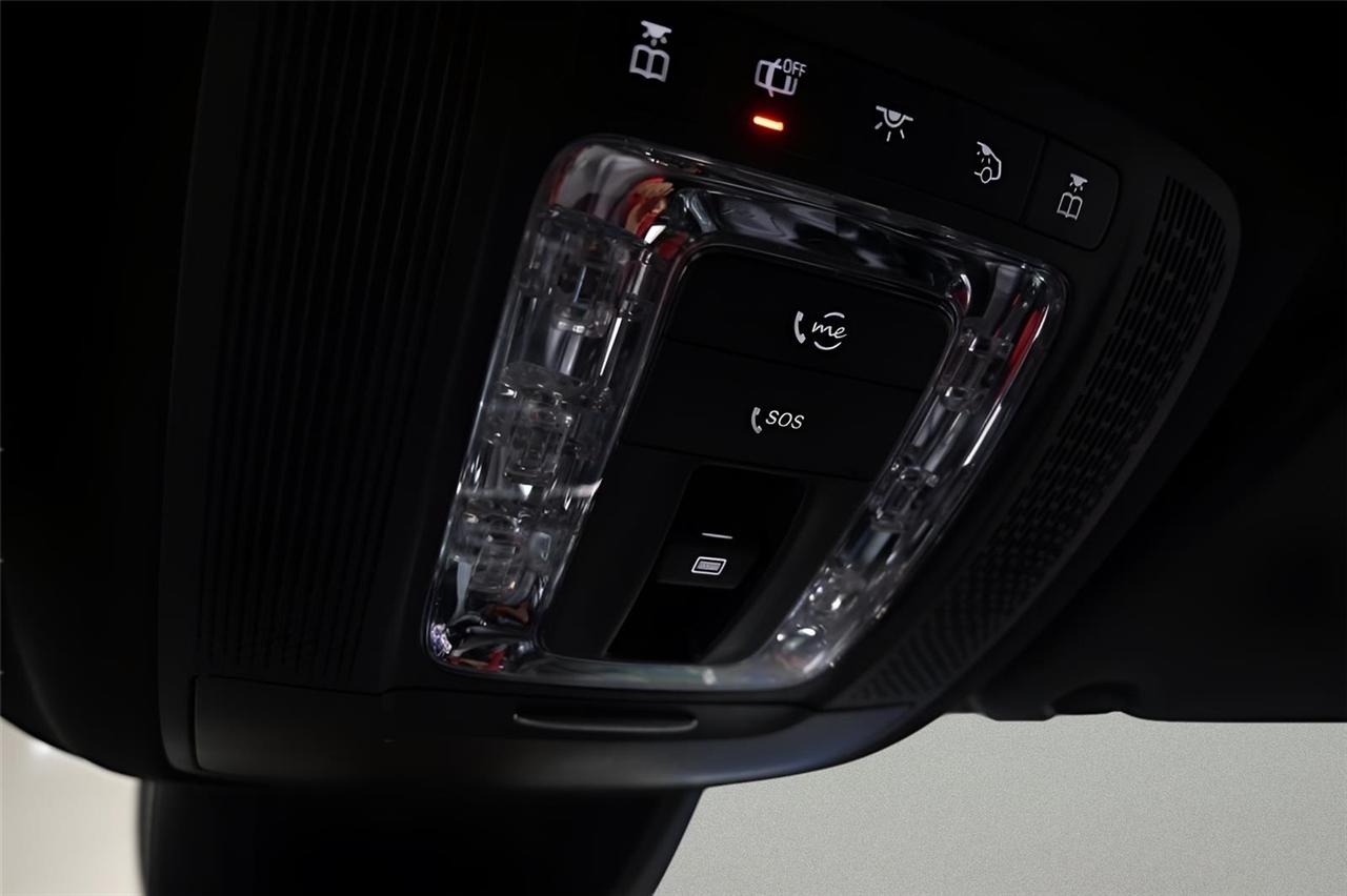 Mercedes-Benz GLE-Class  2021