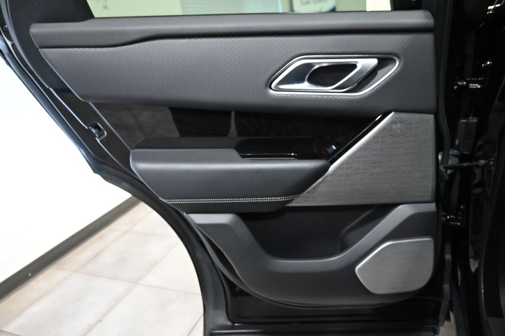 Land Rover Range Rover Velar  2019