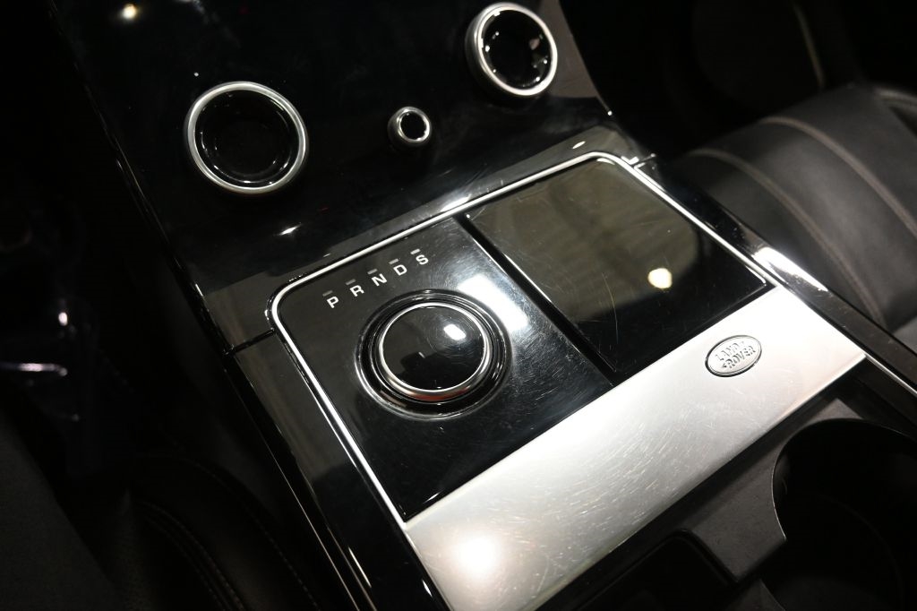 Land Rover Range Rover Velar  2019