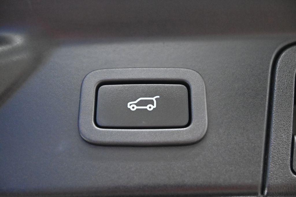 Land Rover Range Rover Velar  2019